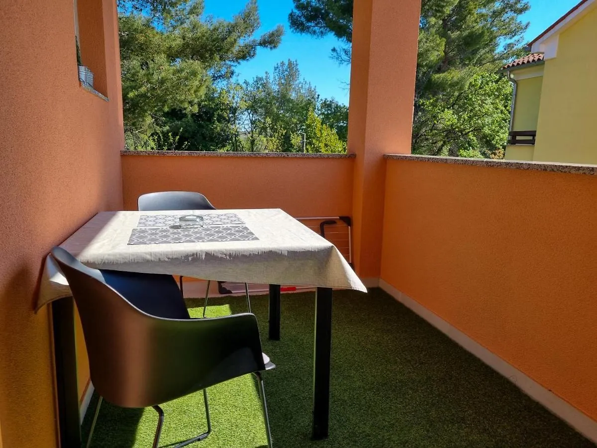 Juli No 2 Apartment Porec Croatia